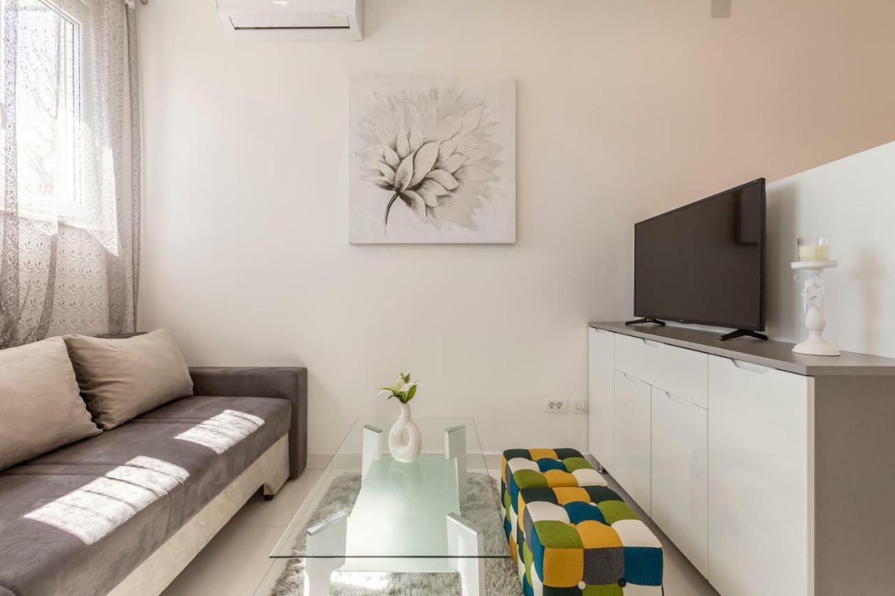 Studio Apartments Twins Split Buitenkant foto